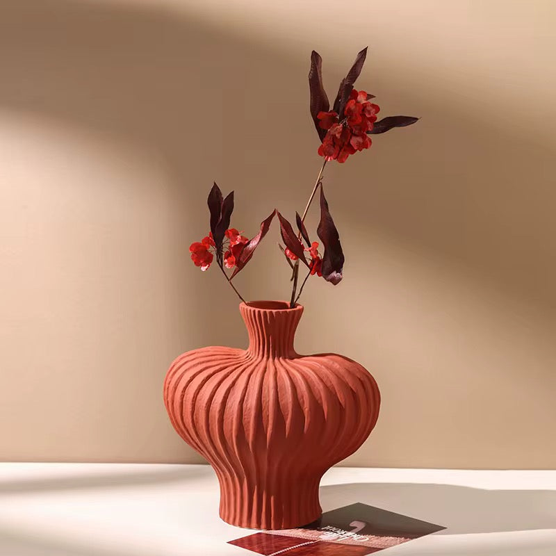 Vanna Vase